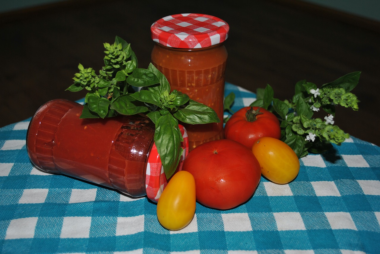 トマトソースを冷凍した場合の日持ちはどのくらい 小分けの仕方や保存期間を紹介 調味料辞典